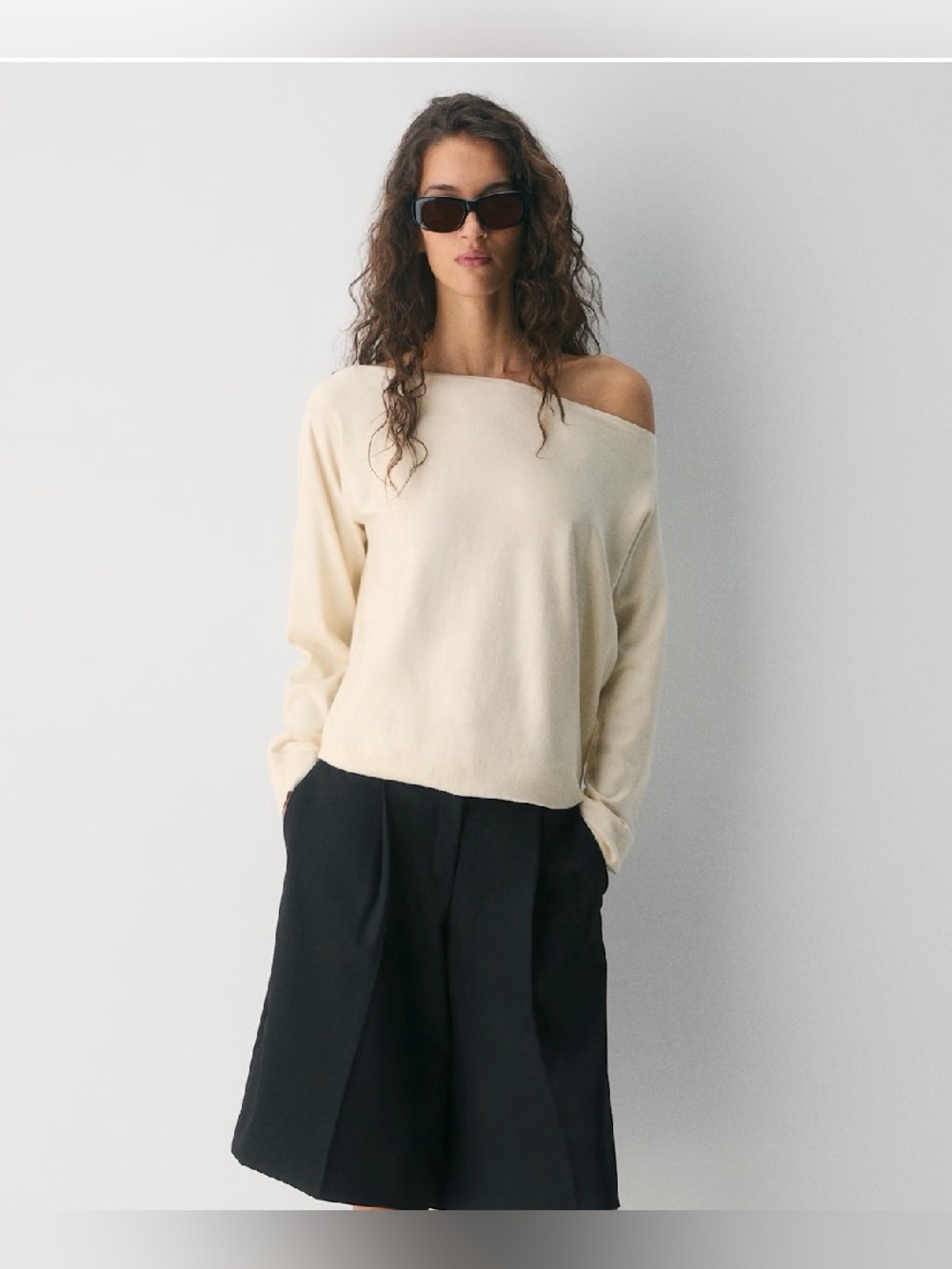 NWT babaton inspiration sweater